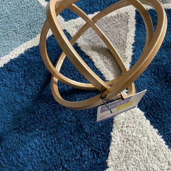 Homedecor Orbit - Picture 2 of 3